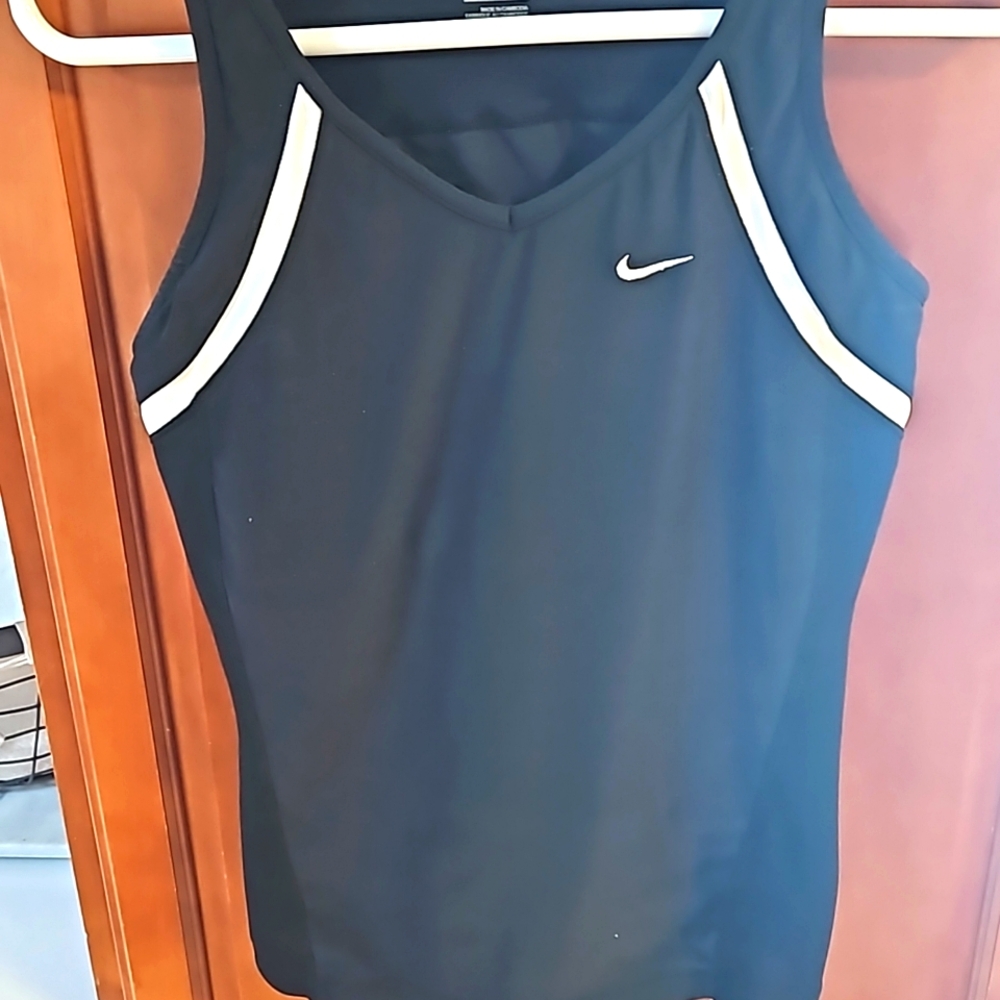 Nike dry fit womens sports bra
